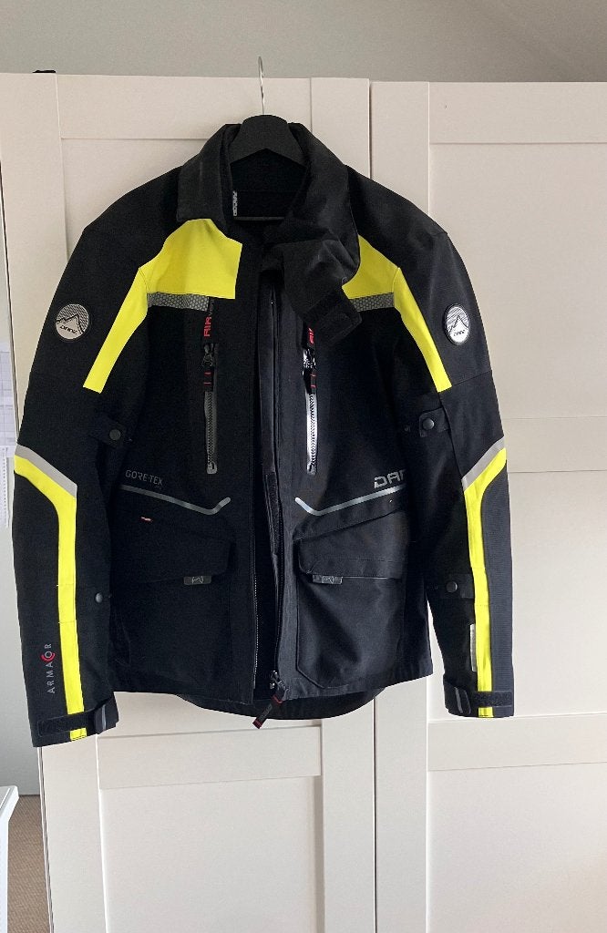 Super dames motorjas mt 52, Dane, Jas | textiel, Ophalen of Verzenden, Dames