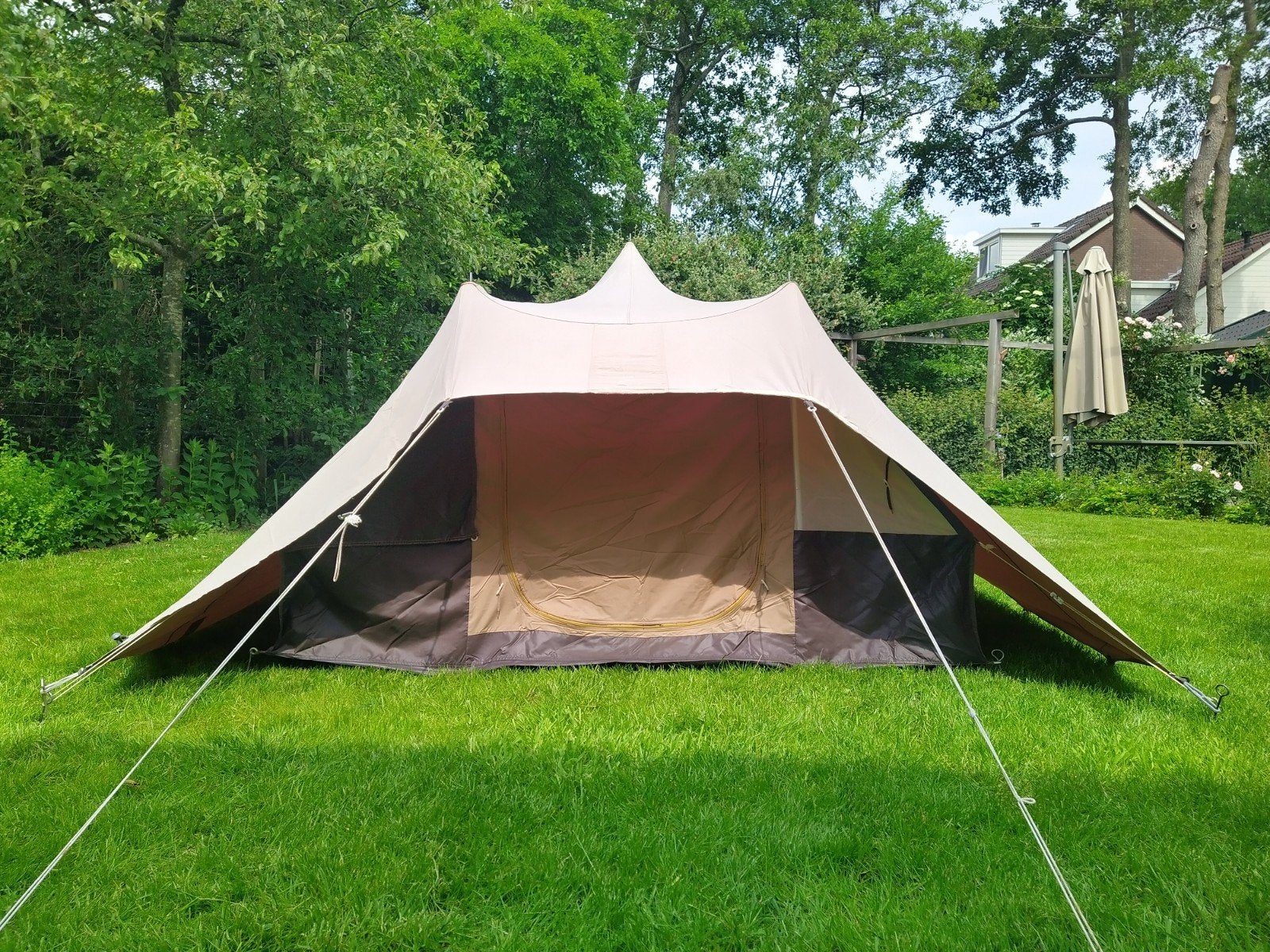Ruime 2-persoons katoenen tent, merk Walker; gewicht 5 kg., Caravans en Kamperen, Tenten, Ophalen of Verzenden, Gebruikt