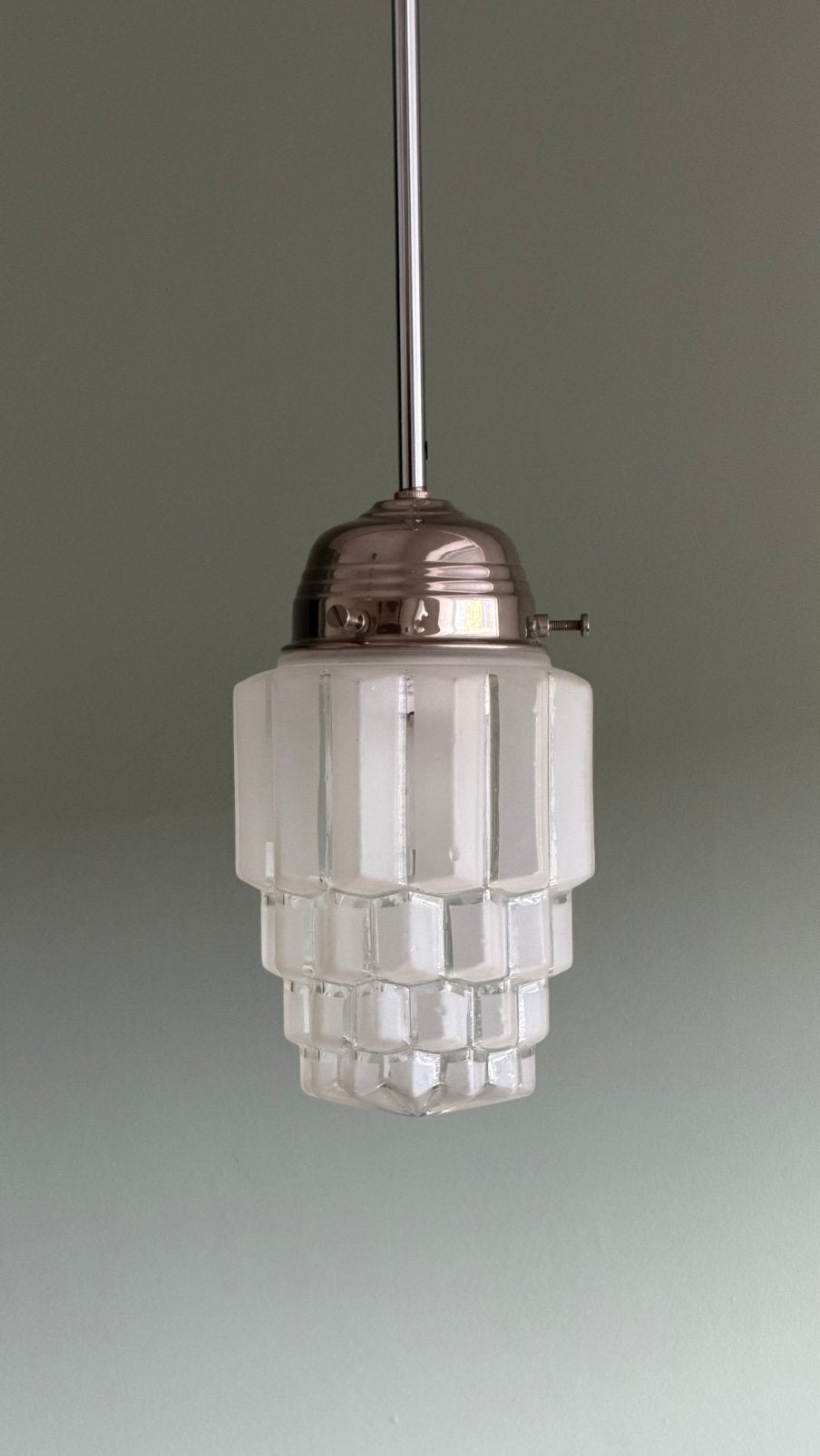 Oude lamp hanglamp pendellamp hallamp skyscraper art deco, Gebruikt, Art deco, Glas, E27 (groot)