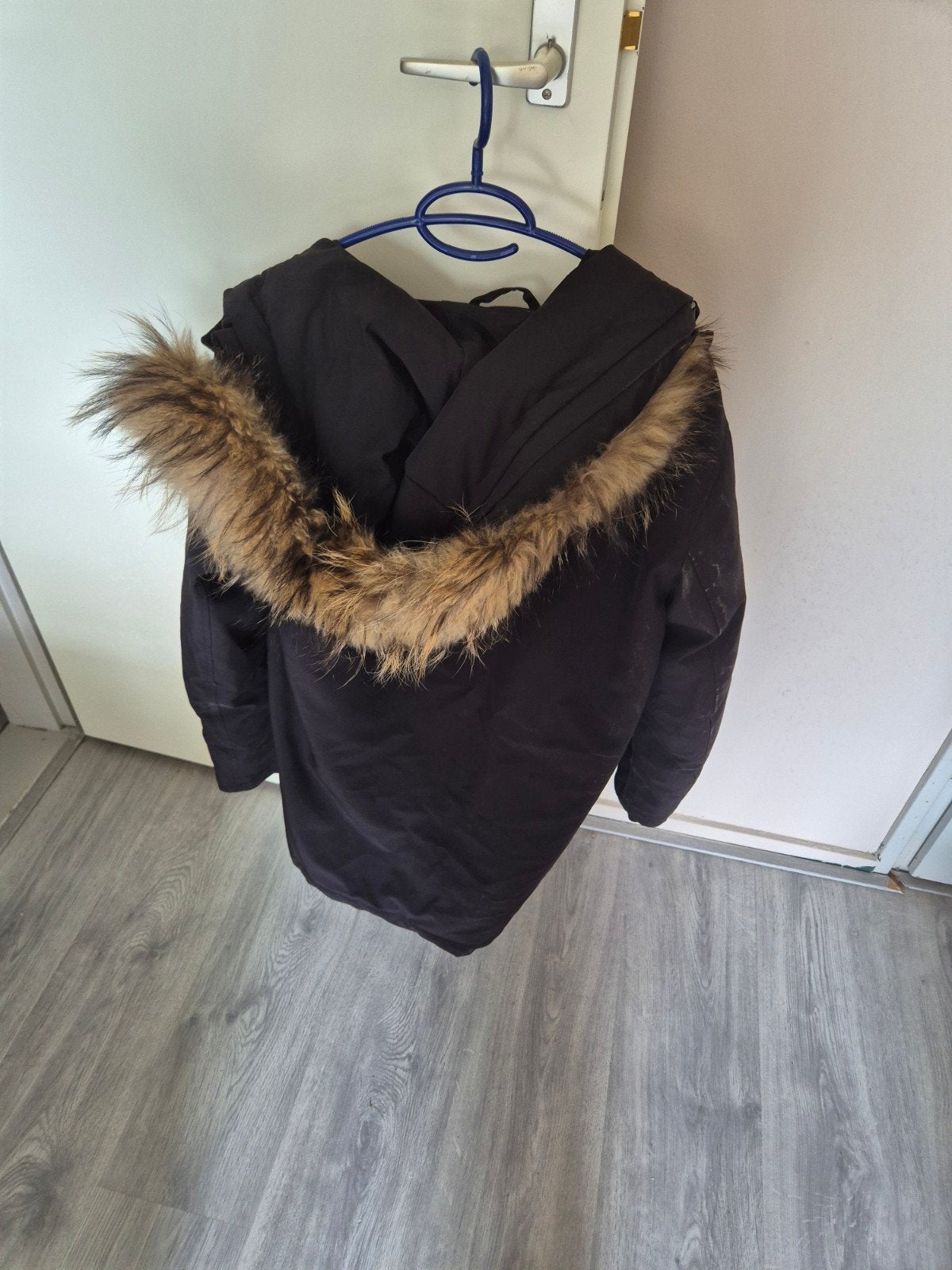 Heren winterjas Airforce - Zwart met bontkraag, Kleding | Heren, Jassen | Winter, Zwart, Ophalen of Verzenden, Zo goed als nieuw