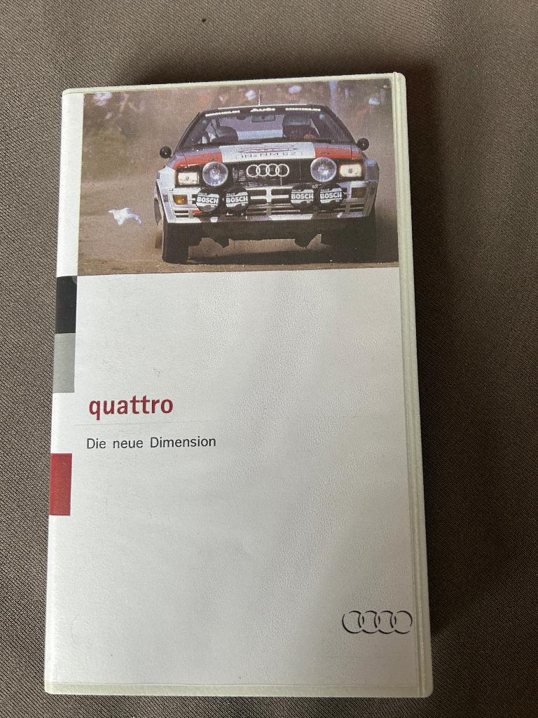 VHS videoband: quattro, die neue Dimension, Verzamelen, Ophalen of Verzenden, Gebruikt, Auto's