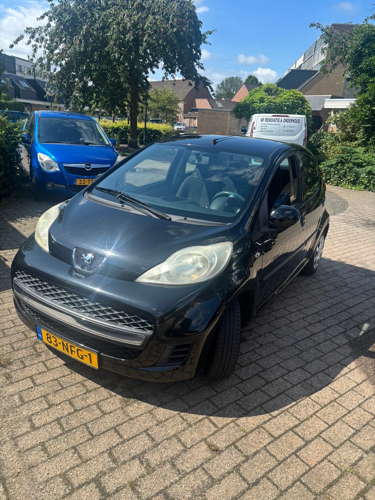Peugeot 107 1.0 12V 5DR 2010 Zwart, Auto's, Peugeot, Particulier, Airbags, Airconditioning, Centrale vergrendeling, Metallic lak
