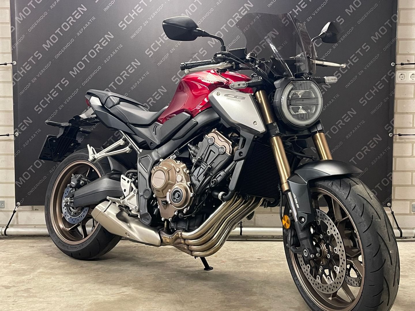 Honda CB650R | 2023 | Slechts 11.687 km | 1e eigenaar, HONDA, 4 cilinders, 649 cc, Bedrijf
