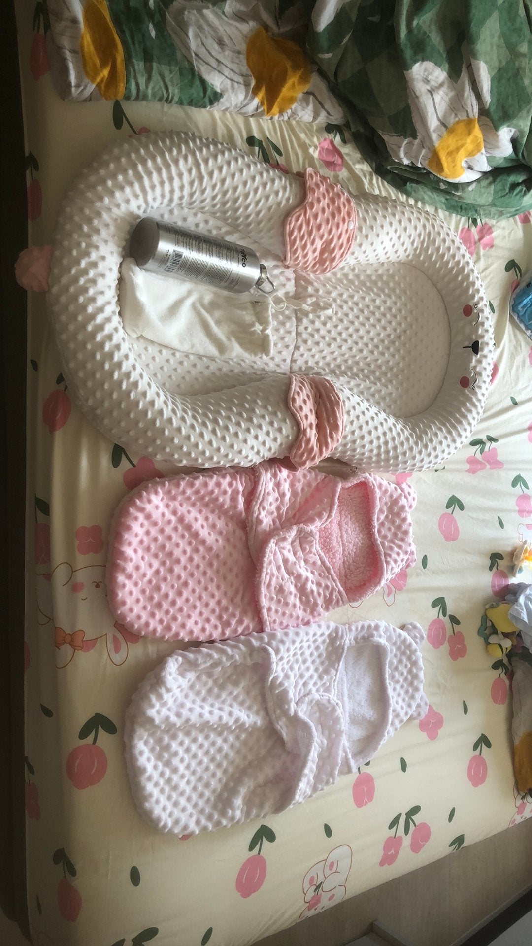 Babynestje, kruik en 2 slaapzakjes., Kinderen en Baby's, Badjes en Verzorging, Ophalen, Zo goed als nieuw, Overige typen
