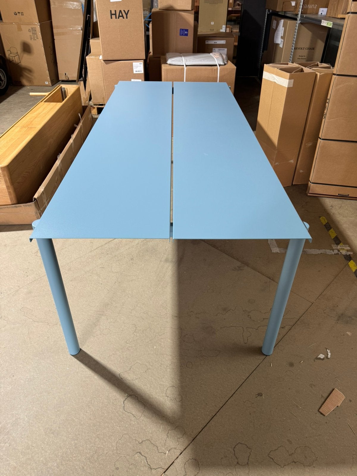 muuto Linear tuintafel 220x90, Ophalen, Zo goed als nieuw, Rechthoekig, Metaal