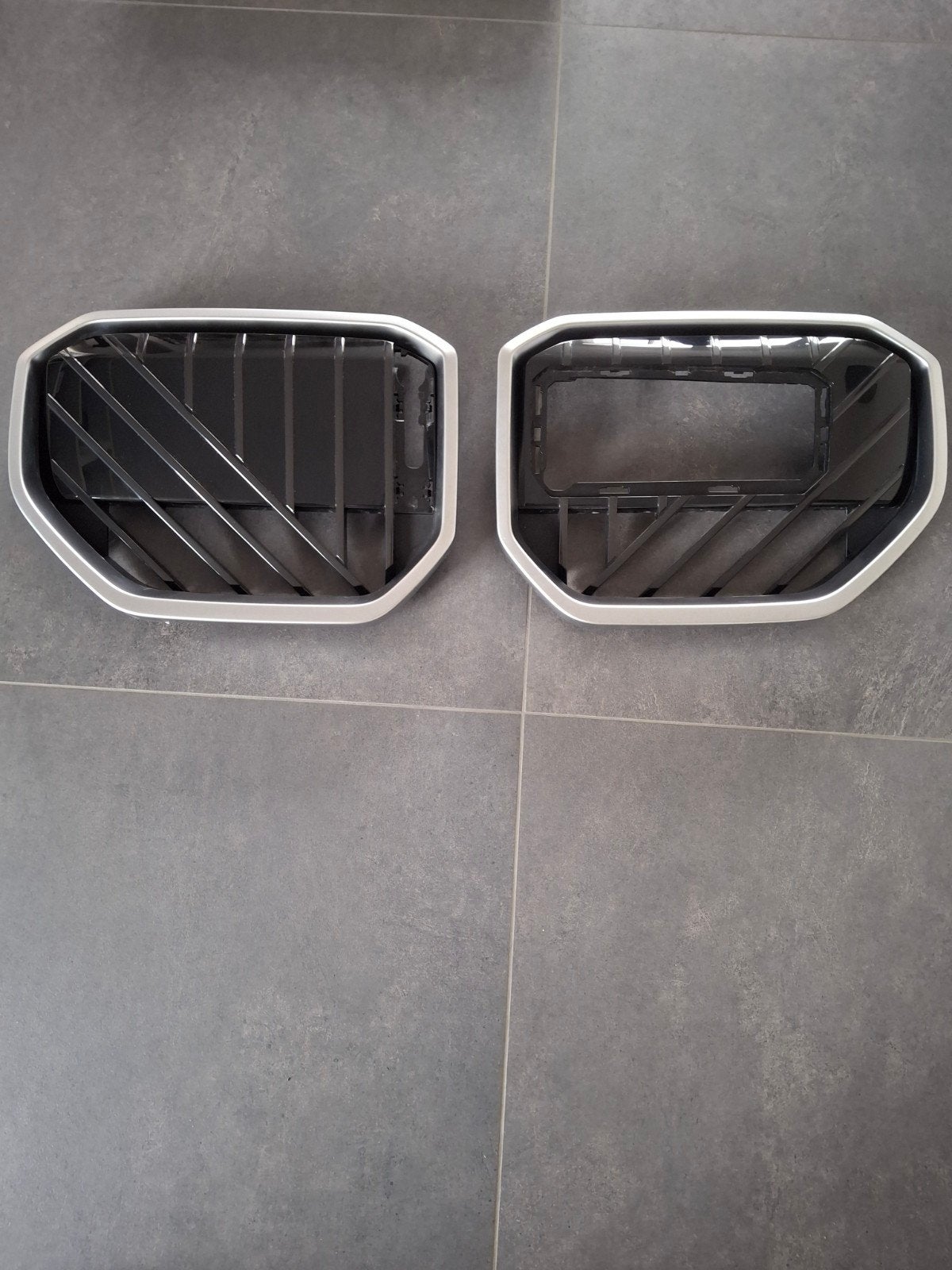 BMW X3 G45 Nierengrill L&R origineel juni 2026 Nieuw!!, Ophalen of Verzenden, Nieuw