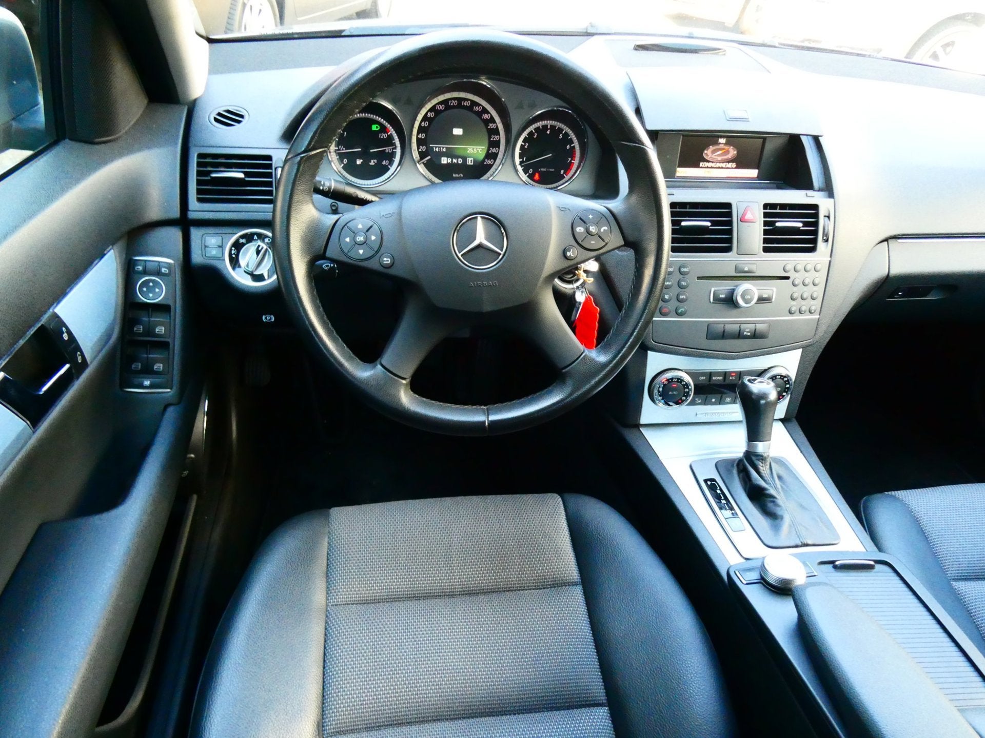 Mercedes-Benz C-klasse 180 CGI 157pk Automaat 112.000km. 2e, Automaat, 1796 cc, Grijs, Sedan