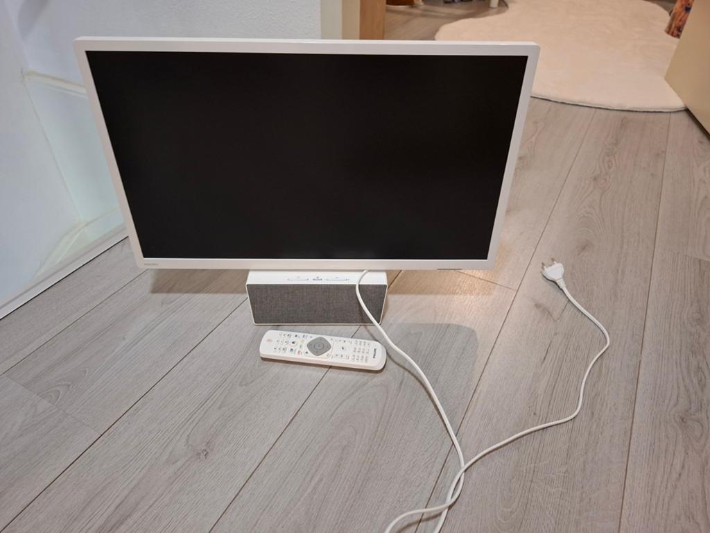 Philips tv 24 inch, Ophalen of Verzenden, Zo goed als nieuw