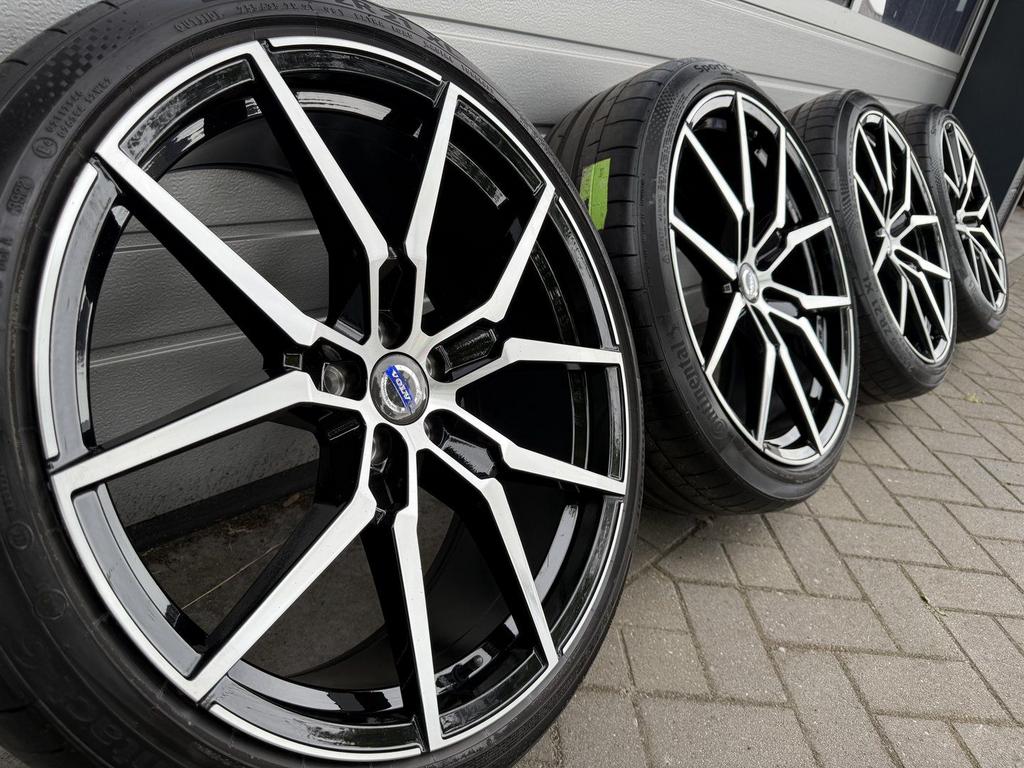 21 inch Volvo V90 S90 CX40 V60 Hybrid cross country velgen, 255 mm, -, -, Banden en Velgen
