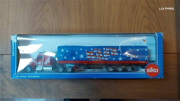 Siku 3918 US truck, Ophalen of Verzenden, Zo goed als nieuw, Bus of Vrachtwagen, SIKU