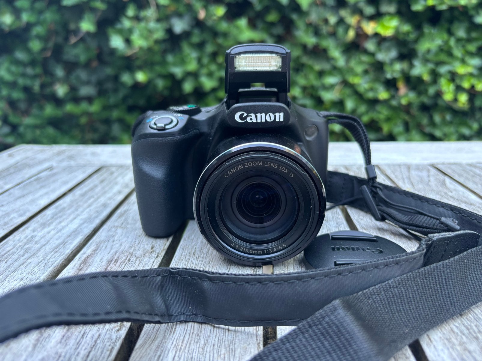 canon powershot SX530HS met draaghoes, lader en SD kaart, Ophalen of Verzenden, Zo goed als nieuw, Canon, 8 keer of meer