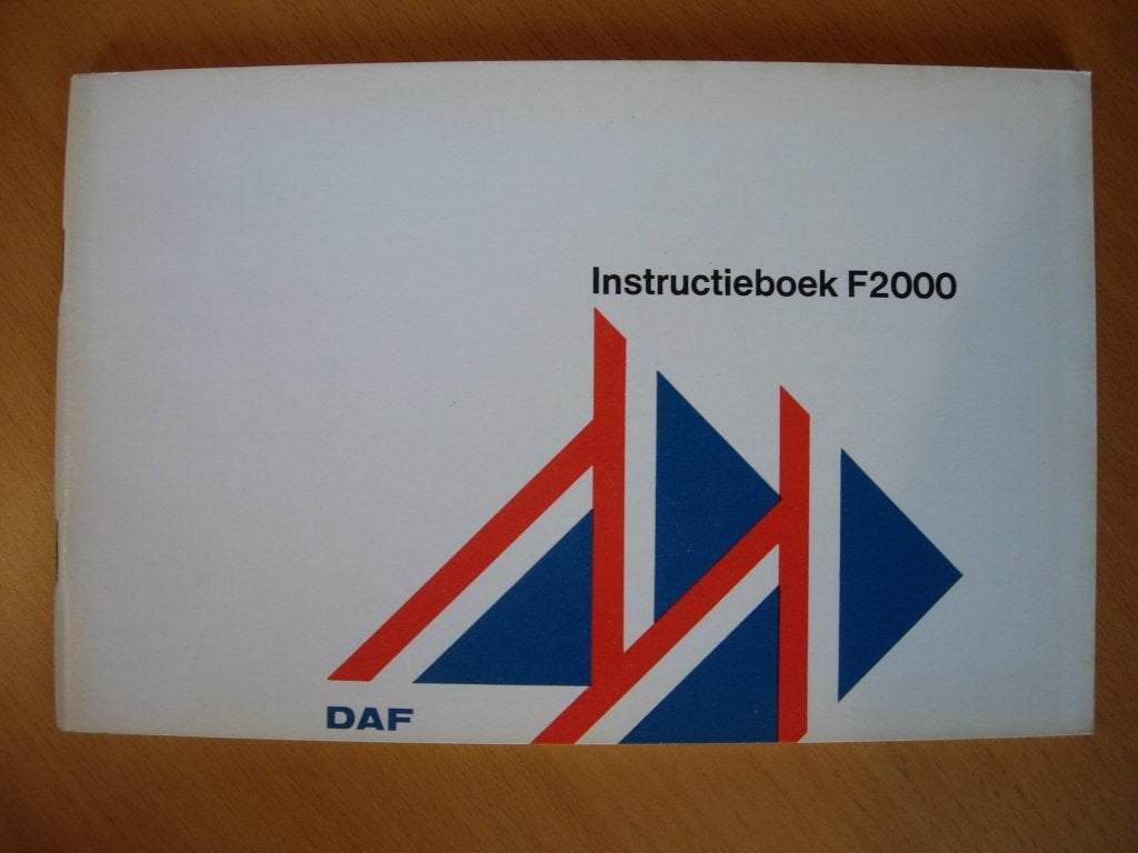DAF 2000 Handleiding 1977 – F2000 Instructieboek, Ophalen of Verzenden