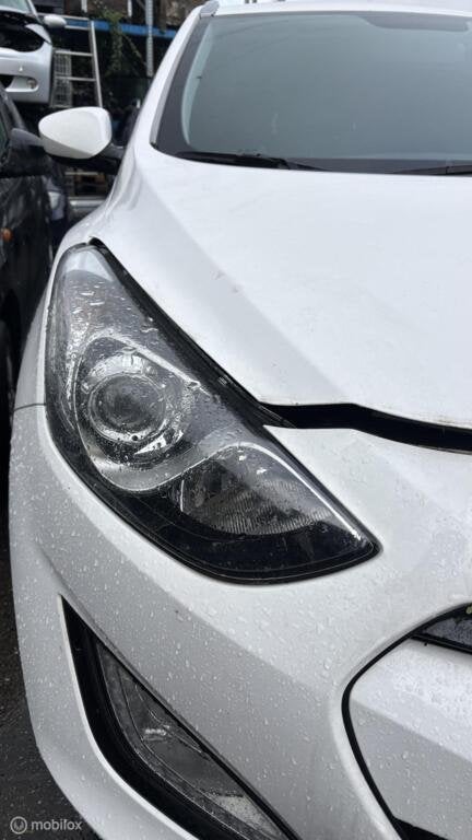 Koplamp rechts xenon rechts Hyundai i30 Wagon II ('12-'18), Gebruikt, Ophalen of Verzenden, Hyundai, Hyundai