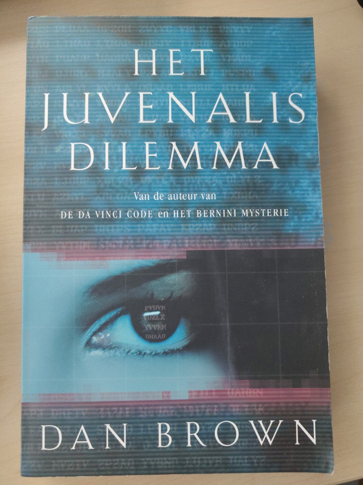 Het Juvenalis Dilemma - Dan Brown, Ophalen of Verzenden, Gelezen, Dan Brown