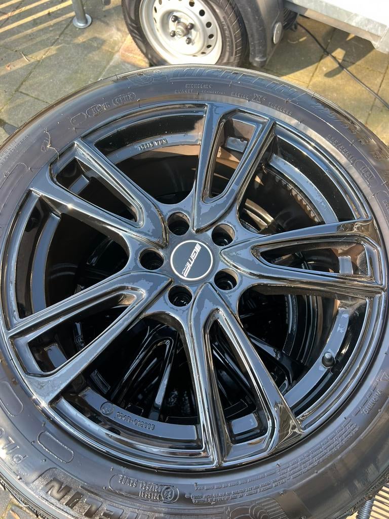 Velgen en banden, 18 inch, Gebruikt, Band(en), Personenwagen