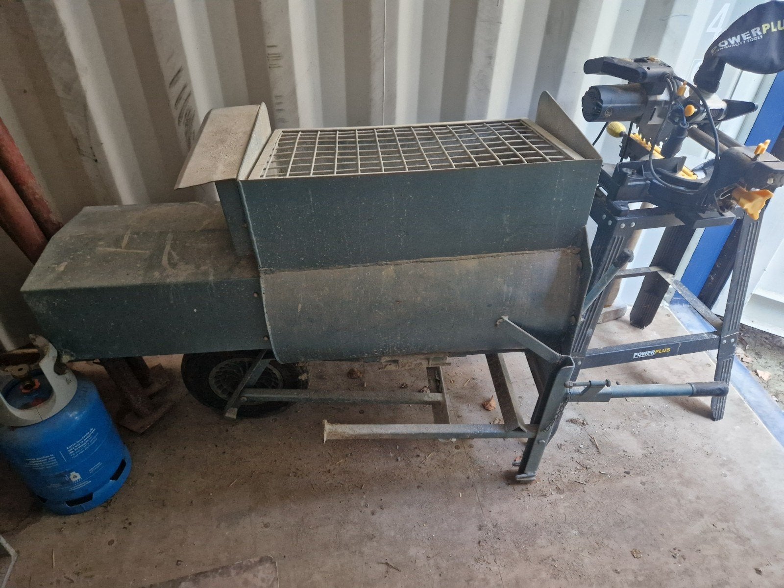 Saris voegmolen 220V - Professionele mortelmixer, Ophalen of Verzenden, Zo goed als nieuw