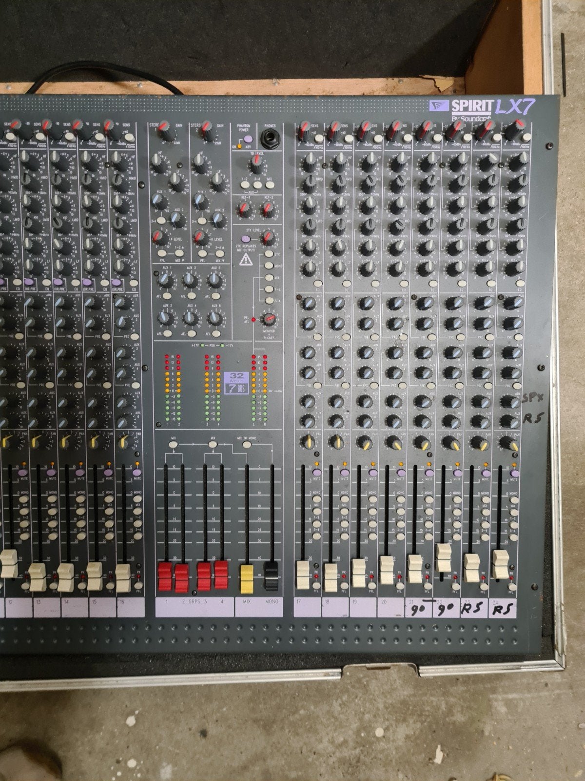 Soundcraft 24/4 Spirit LX7 mengpaneel - 24 kanalen, Ophalen of Verzenden, Gebruikt, 20 kanalen of meer, Microfooningang