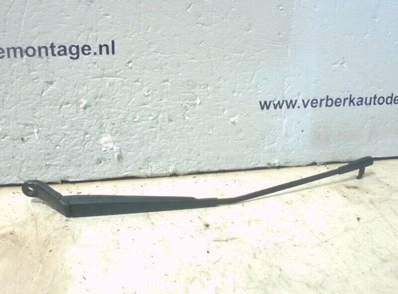 RUITENWISSERARM RECHTS VOOR Peugeot 407 (6C / J), Kontakt-peugeot@peugeot.com, Gebruikt, Ophalen of Verzenden, Bahnhofsplatz 65423 Rüsselsheim, DE
