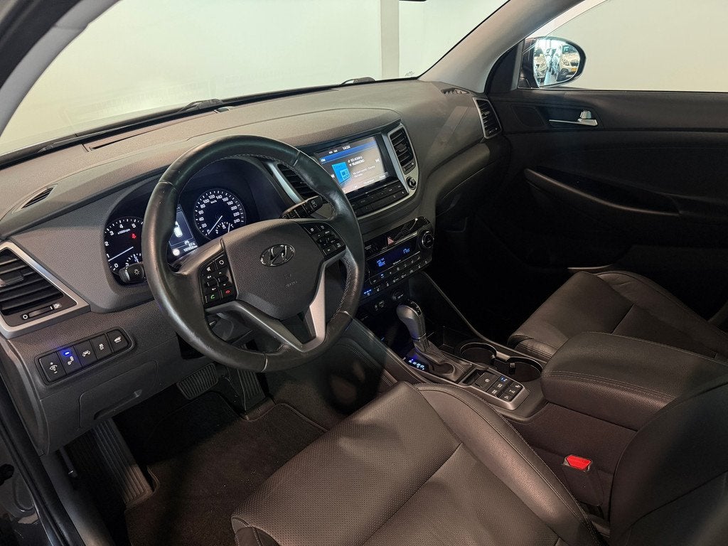 Hyundai TUCSON 1.6 T-GDi Premium 4WD Panodak|Leder|Stoelverw, Auto's, Hyundai, Gebruikt, 4 cilinders, Leder, Bedrijf