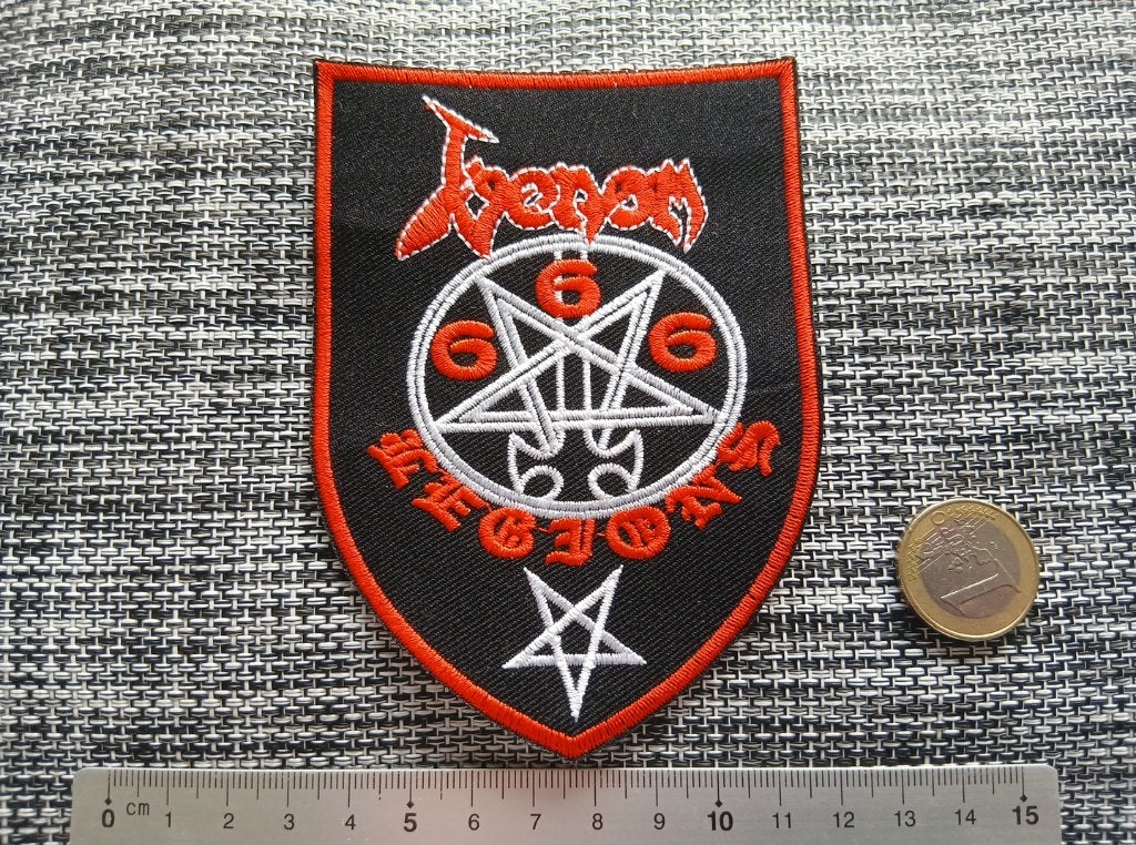 Venom zeer mooie 666 legions shield patch v7 metal, Ophalen of Verzenden, Nieuw, Kleding