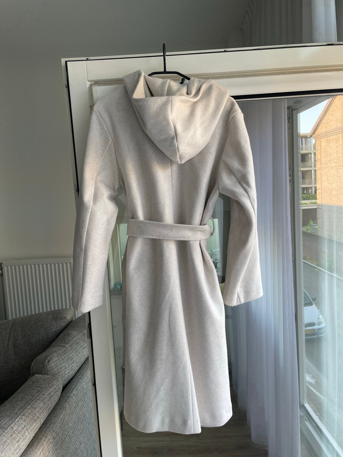 Beige jas met capuchon ZARA, Ophalen, Nieuw, Beige