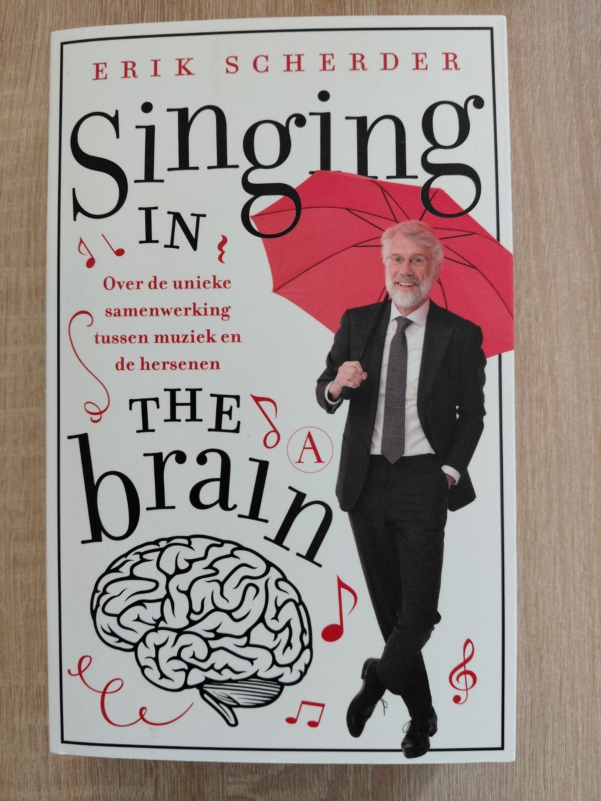 Erik Scherder - Singing in the brain, Ophalen of Verzenden, Zo goed als nieuw, Erik Scherder