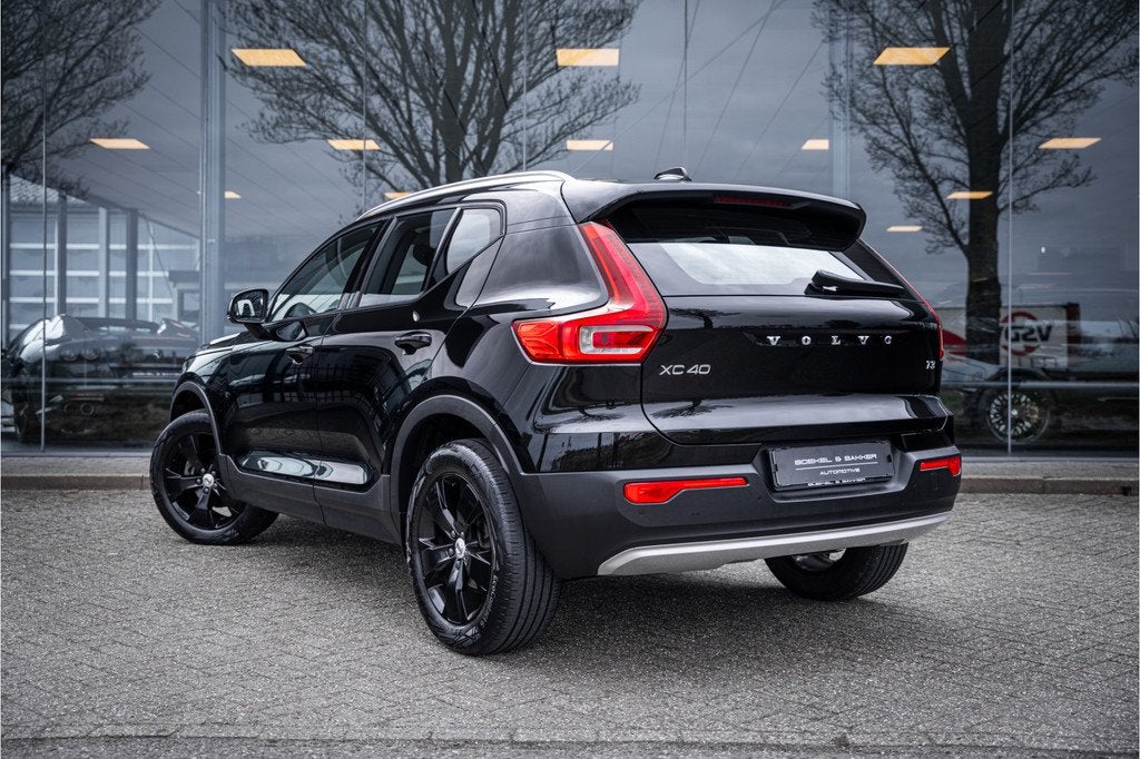 Volvo XC40 T3 Momentum Pro Automaat * Winter-line * Carplay, 12 maanden, Gebruikt, Zwart, Bedrijf
