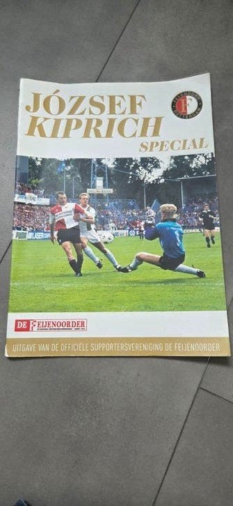 Jozef Kiprich Special - Feyenoord Supporterstijdschrift, Ophalen of Verzenden, Zo goed als nieuw, Sport en Vrije tijd