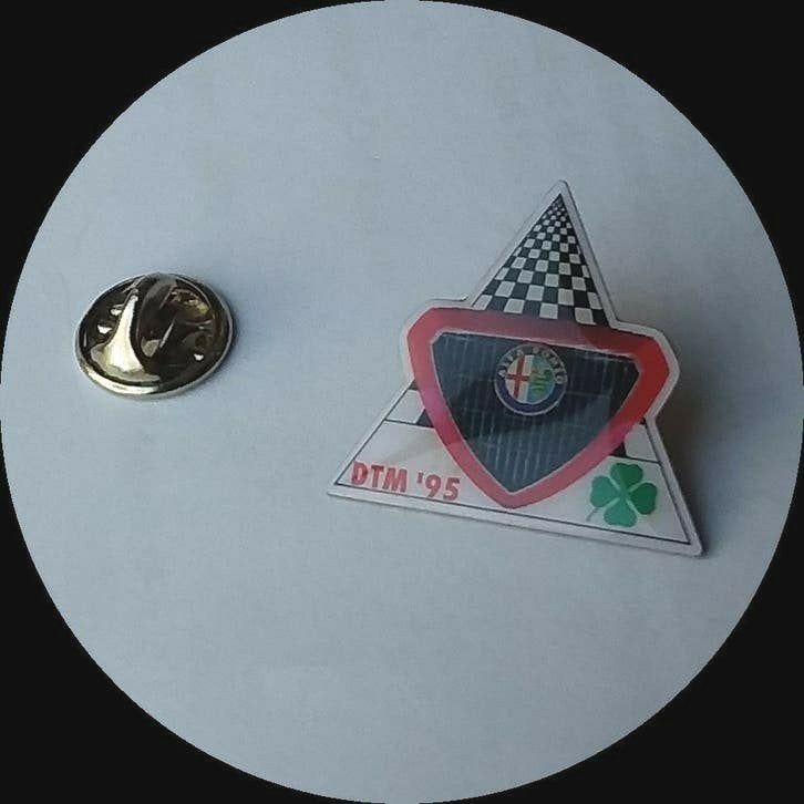 ALFA ROMEO pin  DTM '95, Ophalen of Verzenden, Zo goed als nieuw, Transport, Speldje of Pin