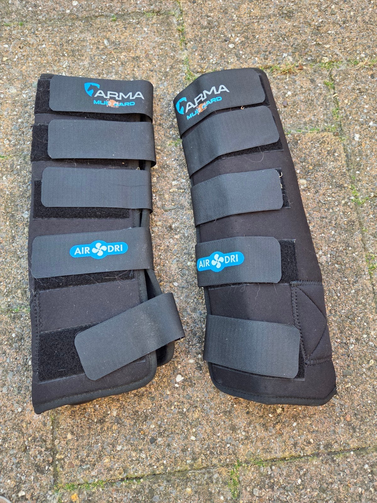 Shire mud stocks te koop, 2 sets maat full, Dieren en Toebehoren, Ophalen of Verzenden, Zo goed als nieuw