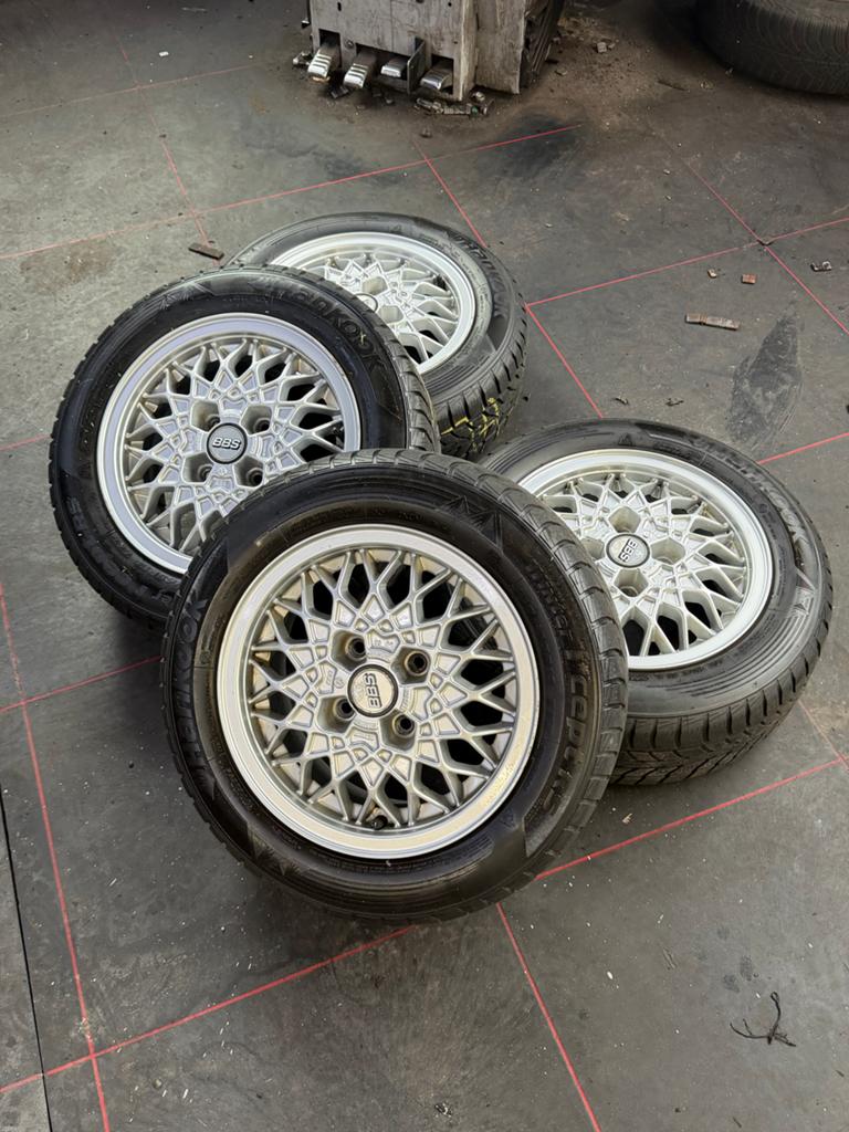 Set van 4 BBS velgen met banden VW, Auto-onderdelen, Banden en Velgen, Ophalen, Gebruikt, 13 inch, Banden en Velgen