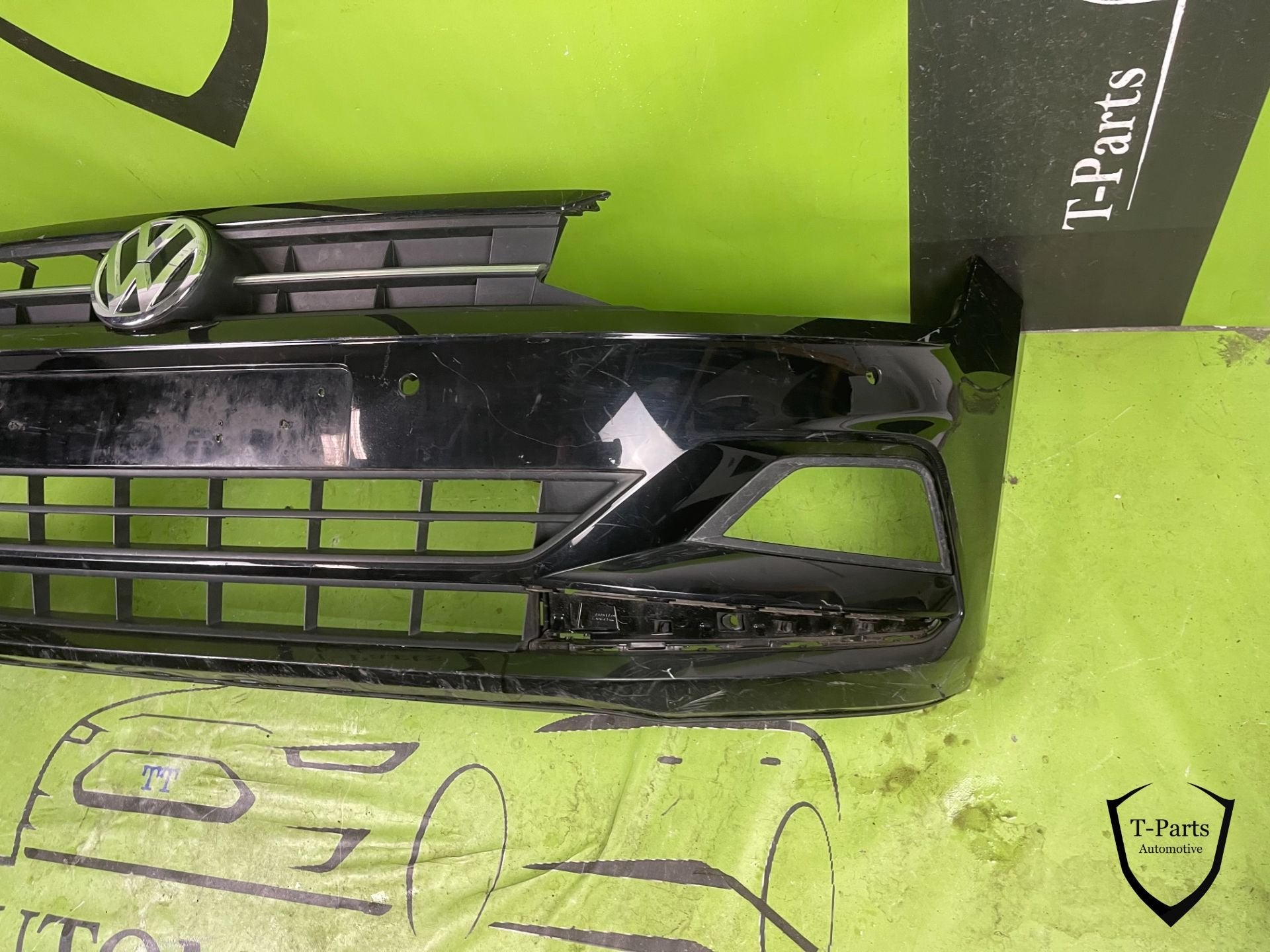 volkswagen polo 2G voorbumper bumper grille rooster, Info@fabrikant.eu, Volkswagen, Ophalen of Verzenden, Bumper