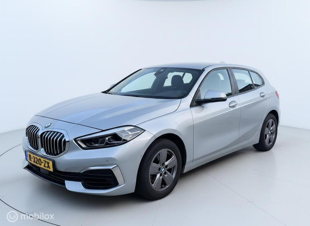 BMW 1-serie 118i EDE Aut|Leder|Navi|Led|, Auto's, BMW, Achterwielaandrijving, Gebruikt, Bedrijf, 3 cilinders