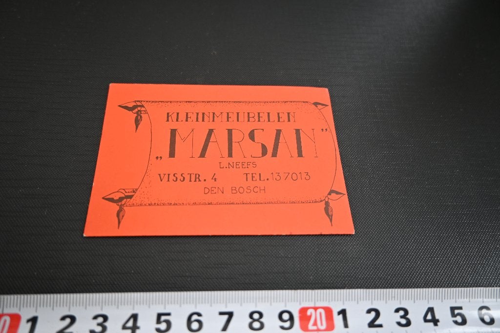 sticker Den Bosch Kleinmeubelen MARSAN L. Neefs Visstraat 4, Ophalen, Zo goed als nieuw