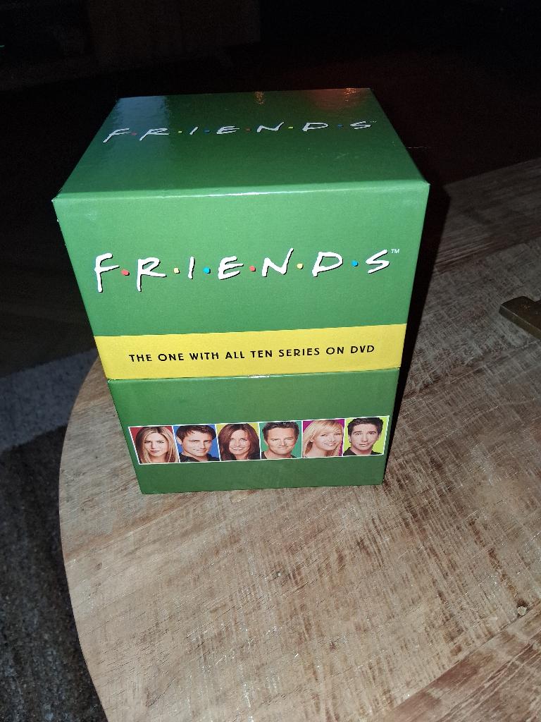 DVD Box  Friends, Cd's en Dvd's, Dvd's | Tv en Series, Ophalen, Alle leeftijden, Boxset, Zo goed als nieuw