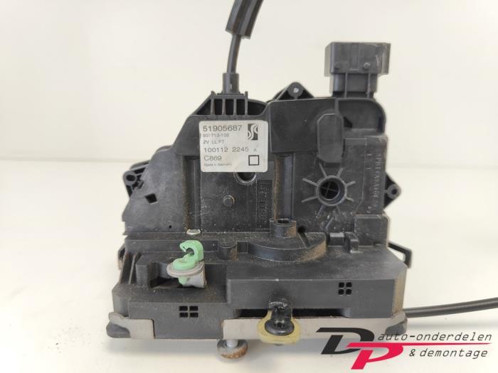 Deurslot Mechaniek 2Deurs links van een Fiat Punto, Auto-onderdelen, Gebruikt, -, -, Ophalen of Verzenden