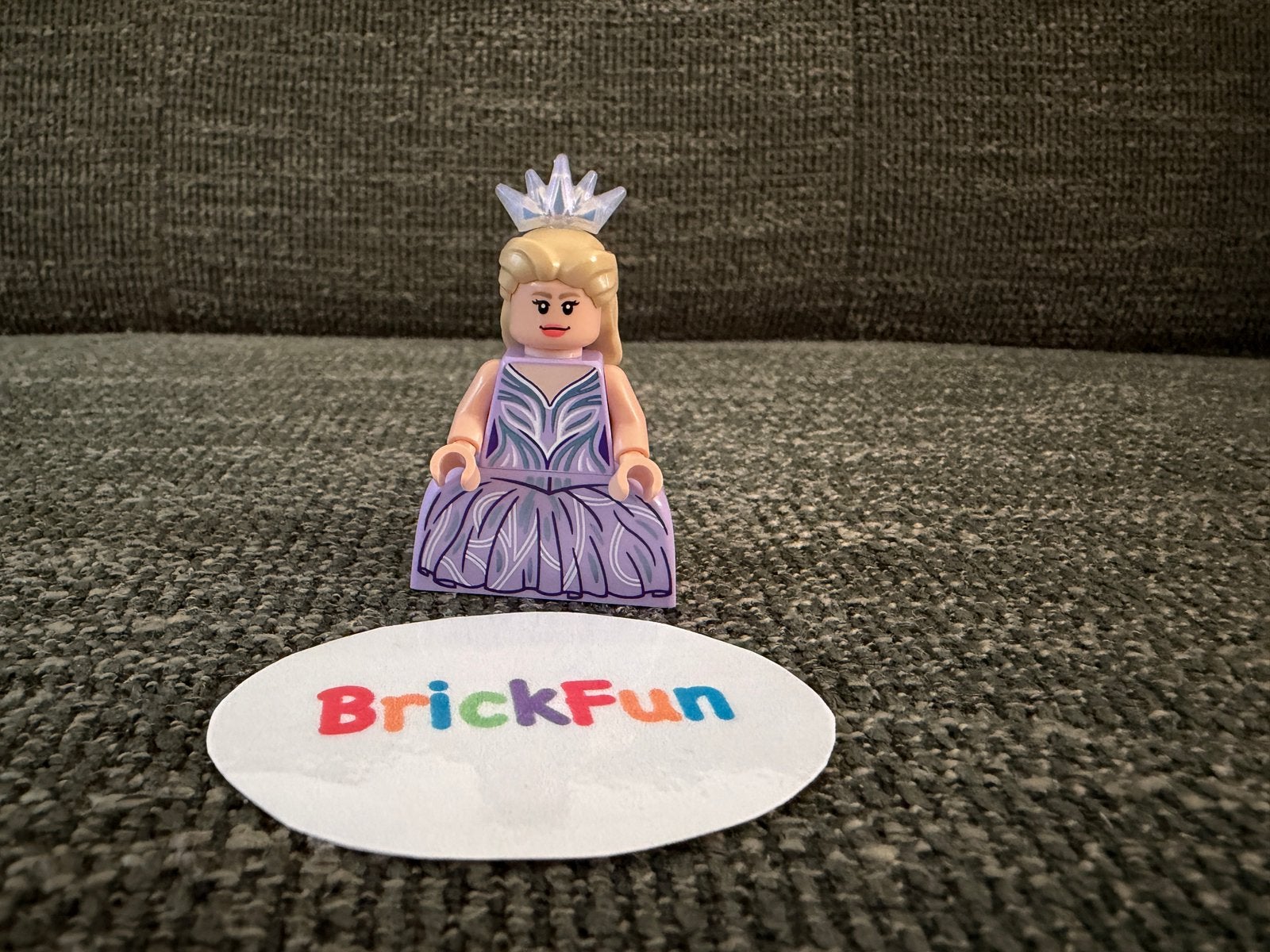 Lego Wicked wck015 minifiguur Glinda. Nieuw!, Kinderen en Baby's, Speelgoed | Duplo en Lego, Ophalen of Verzenden, Nieuw