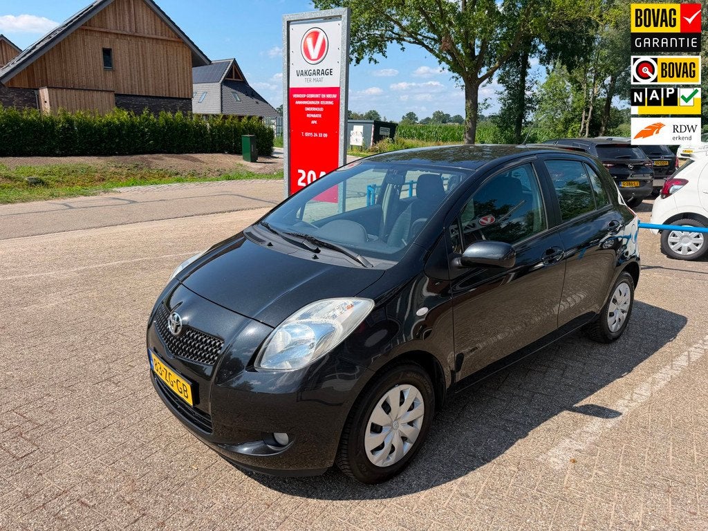 Toyota Yaris 1.3 VVTi Sol, Auto's, Toyota, Voorwielaandrijving, Stof, Zwart, 4 cilinders