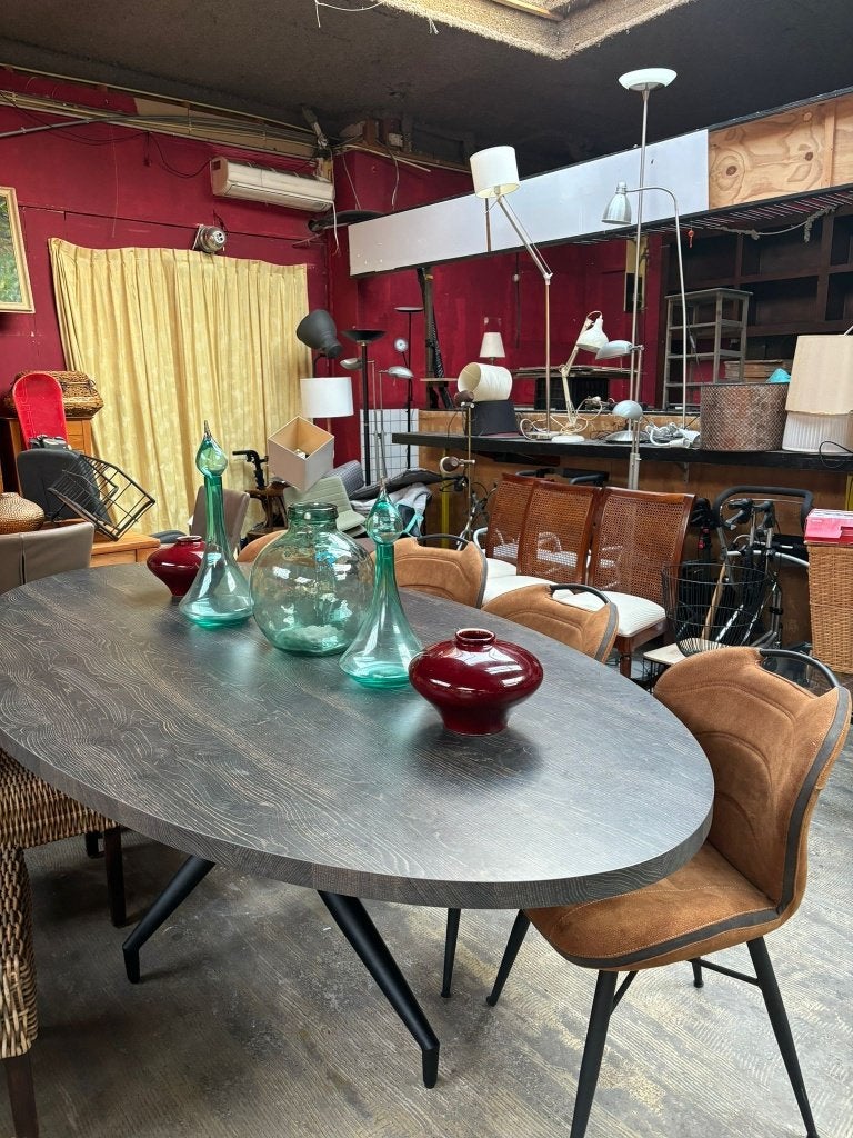 Ovale Eettafel Zwart Hout Modern CS26538, 100 tot 150 cm, 200 cm of meer, Zo goed als nieuw, Vijf personen of meer