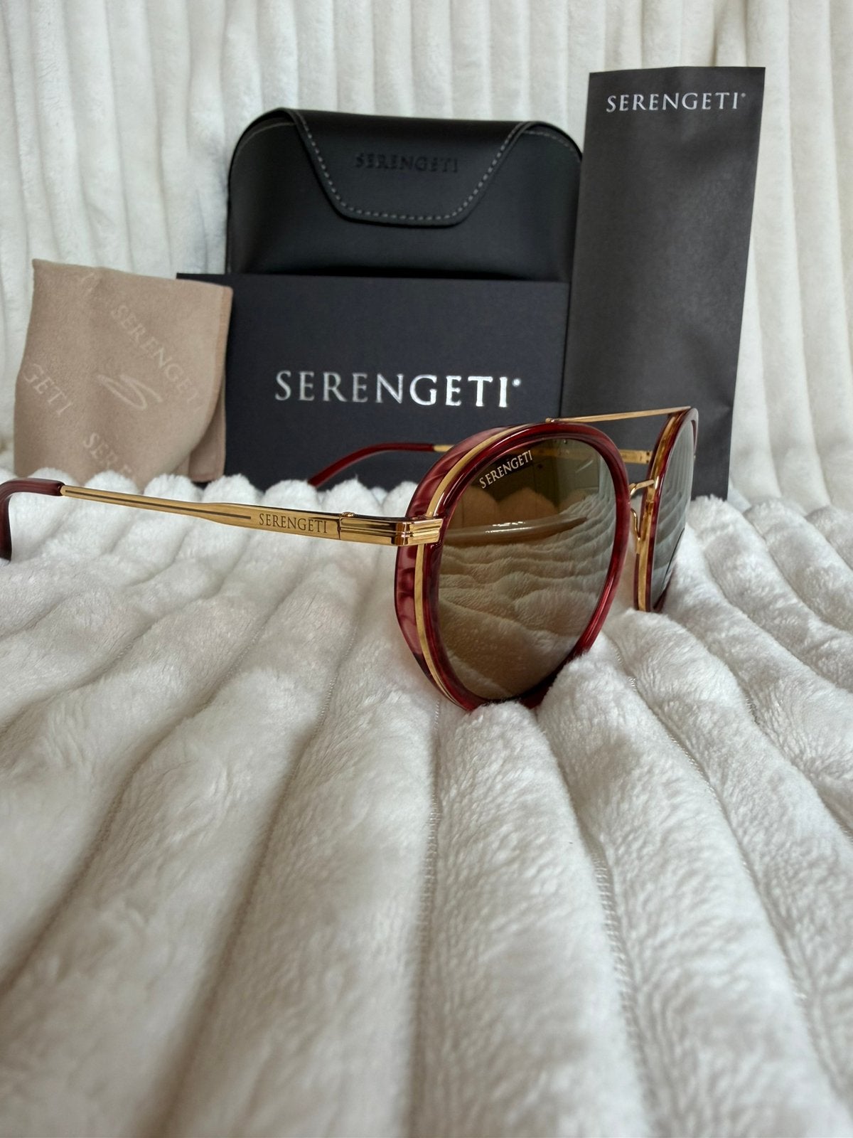 Serengeti Geary SS526004 2 incl garantie en btw-factuur, Sieraden, Tassen en Uiterlijk, Zonnebrillen en Brillen | Heren, Zonnebril