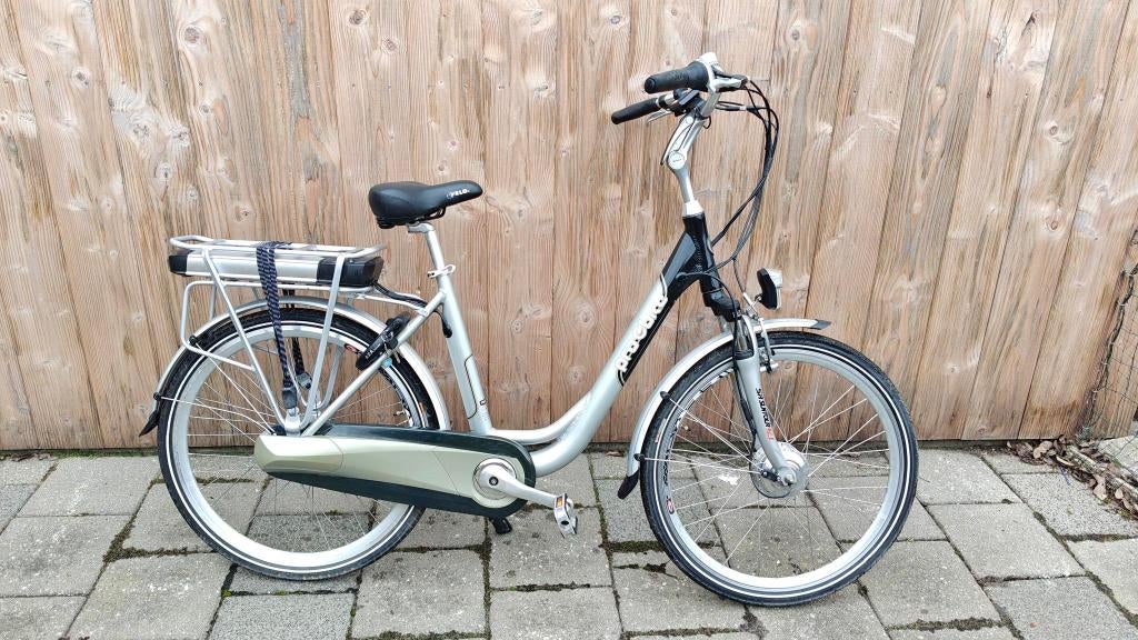 Pro E-Bike elektrische damesfiets, 48 cm–6.249 km, compleet, Zo goed als nieuw, 47 tot 51 cm, 50 km per accu of meer, Ophalen