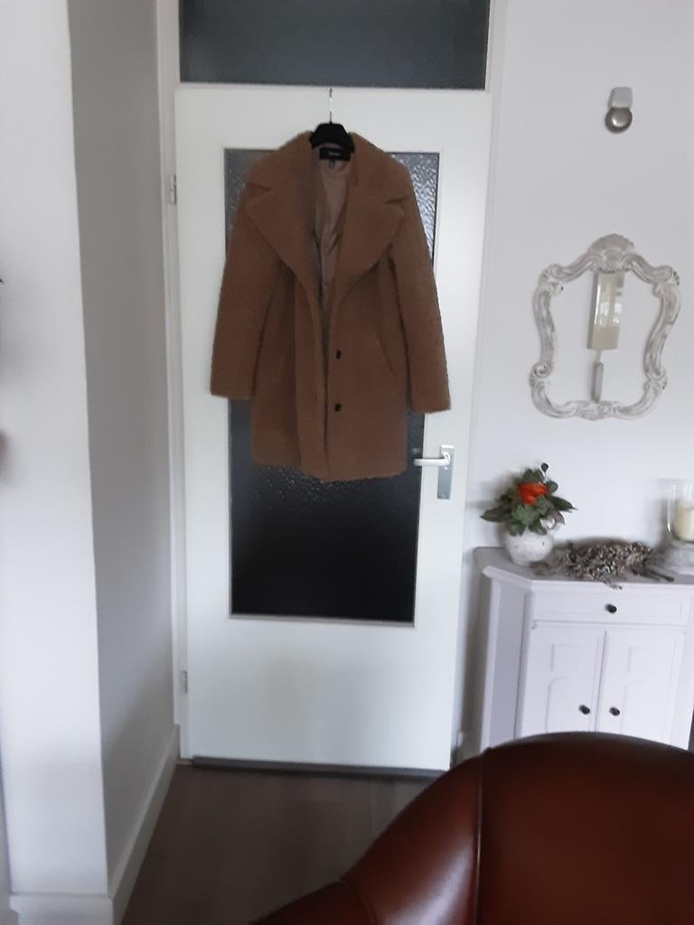Mooie nieuwe teddy jas maat 36 38, Kleding | Dames, Ophalen of Verzenden, Nieuw, Maat 36 (S), Bruin