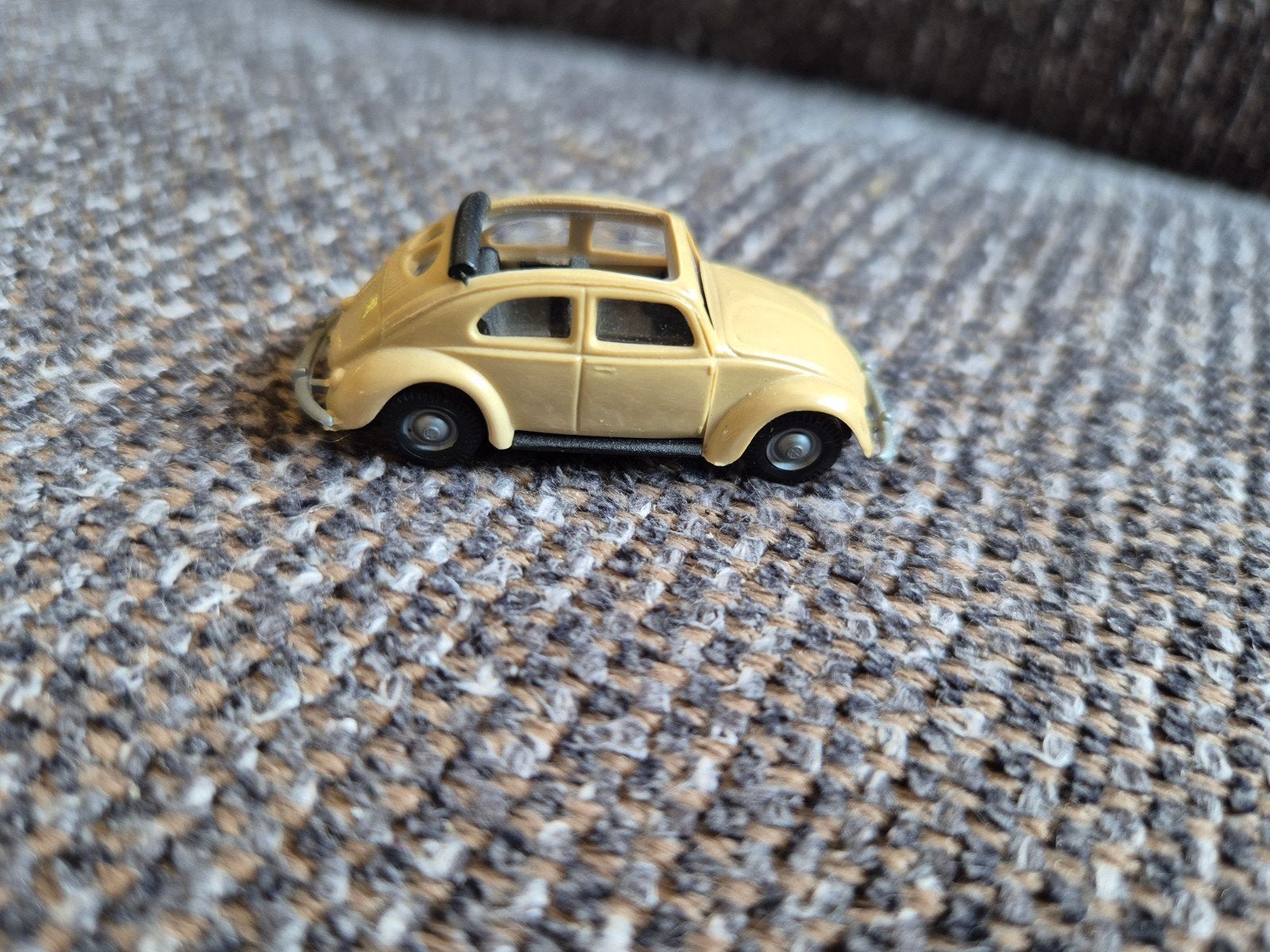 Volkswagen Kever (Bril Kever) met open dak - Geel, Ophalen of Verzenden, Gebruikt, Auto