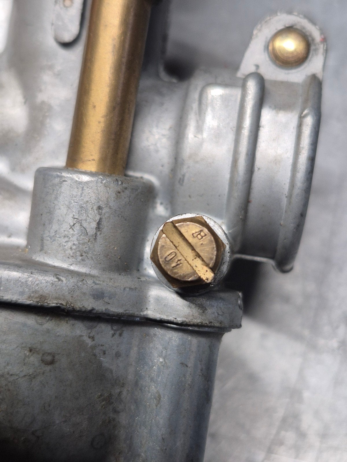 Nieuwe Bing SLH Carburateur, Ophalen of Verzenden, Nieuw, Benzinemotor, 1800 rpm of meer