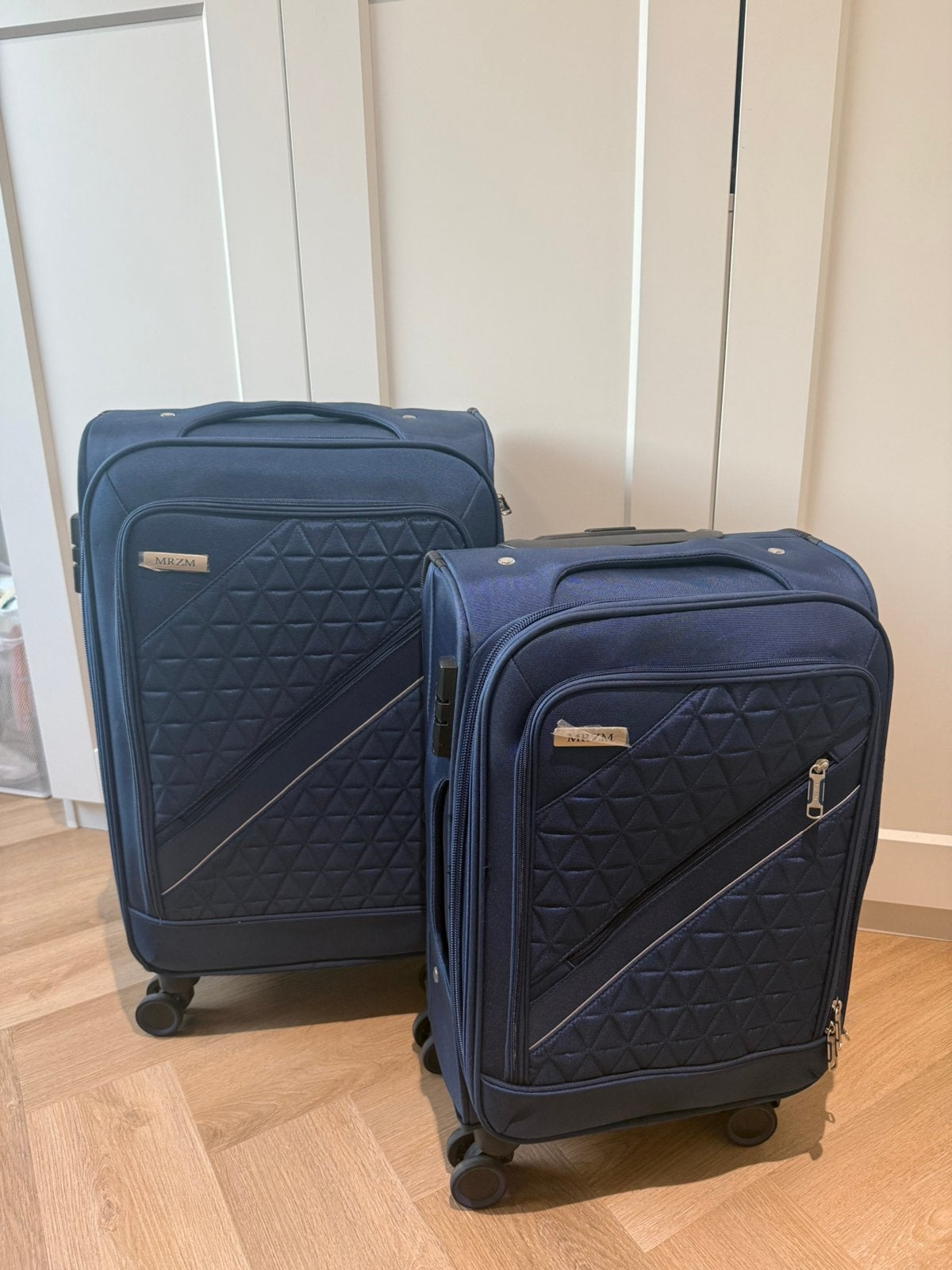 2-delige kofferset MRZM – uitbreidbaar – donkerblauw, Ophalen, Overige materialen, Zo goed als nieuw, 70 cm of meer