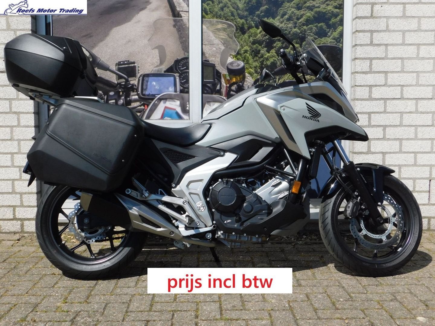 Honda NC 750 XA , voorzien van 3 delige kofferset (btw-er), Motorrijbewijs A, Bedrijf, Onbekend, Overig