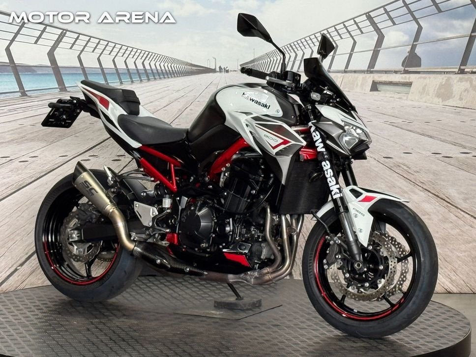 KAWASAKI Z900 35KW (bj 2022) 11,567 km, 4 cilinders, 948 cc, Bedrijf, Onbekend