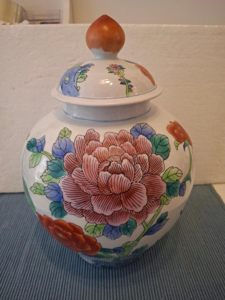 Mooie grote Chinese dekselvaas, Antiek en Kunst, Ophalen of Verzenden