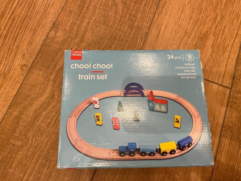Treinbaan Hema, Kinderen en Baby's, Speelgoed | Houten speelgoed, Ophalen of Verzenden, Gebruikt, Rij- of Hobbelspeelgoed