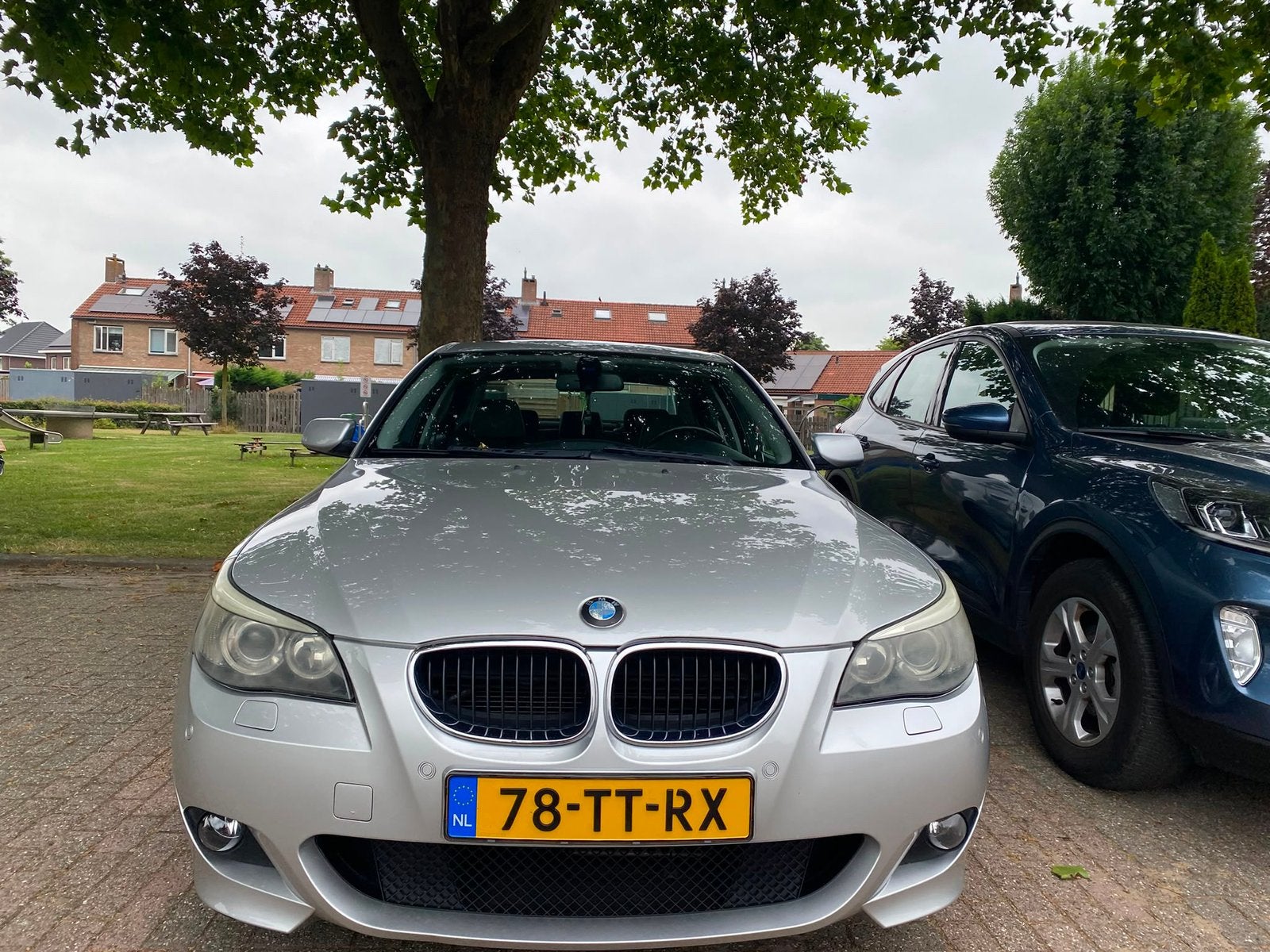 BMW 5-Serie 2.5 I 525 AUT 2006 Grijs full options M pakket, Automaat, Achterwielaandrijving, Xenon verlichting, 2497 cc